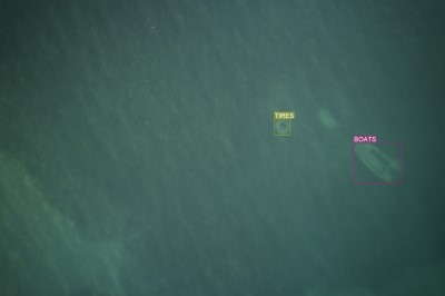 Drone image of seafloor litter, half-size preview